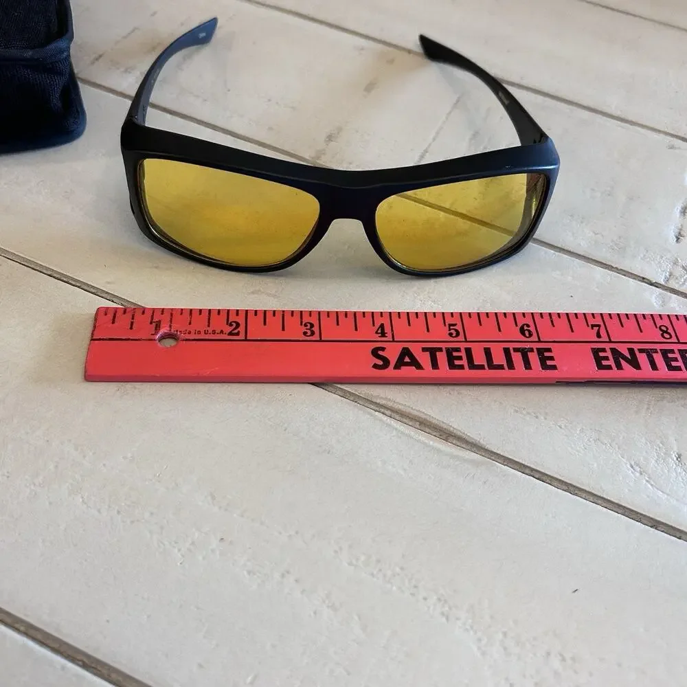 sunglasses that fit over glasses